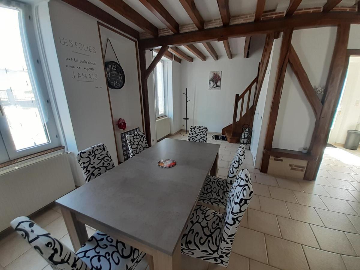 Gite Les Grandes Vacances A Moree 41 Exterior foto